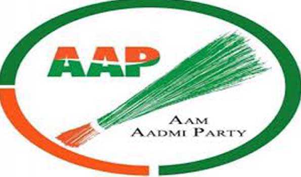 Delhi Assembly polls:Â AAP MLA Surender Singh quits party