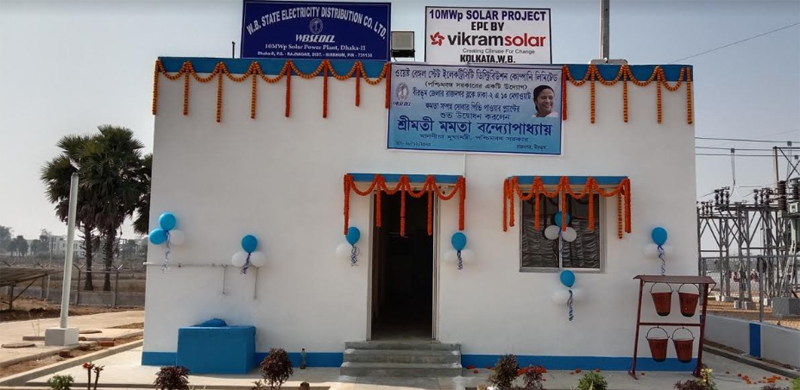Mamata Banerjee unveils Vikram Solar’s 10 MW Solar Plant for WBSEDCL