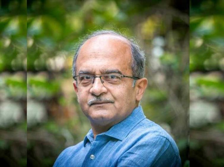 Supreme Court issues notice to Prashant Bhushan for tweeting against judiciary