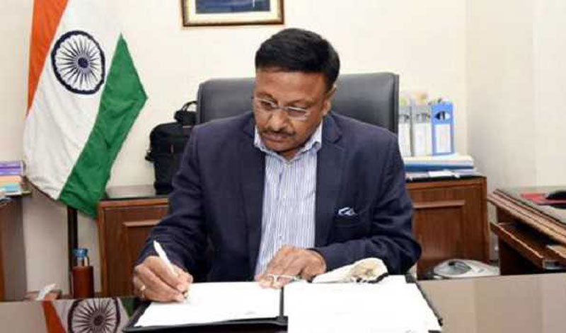New Delhi/UNI: Rajiv Kumar on Tuesday assumed charge as the new Election Commissioner of India.