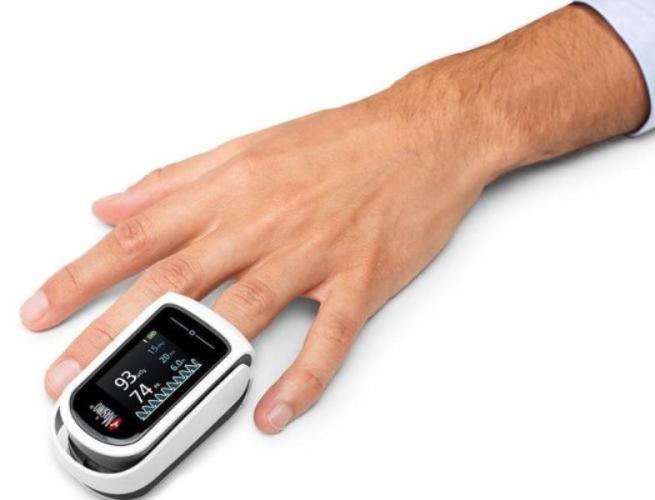 Drug stores in Srinagar penalised for sale of Pulse Oximeters without MRP