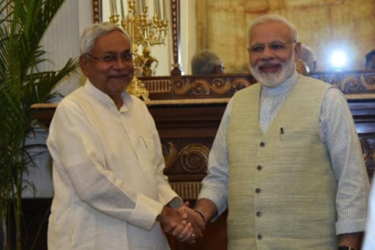 PM Narendra Modi wishes Nitish Kumar for taking oath as Bihar CM for another term
