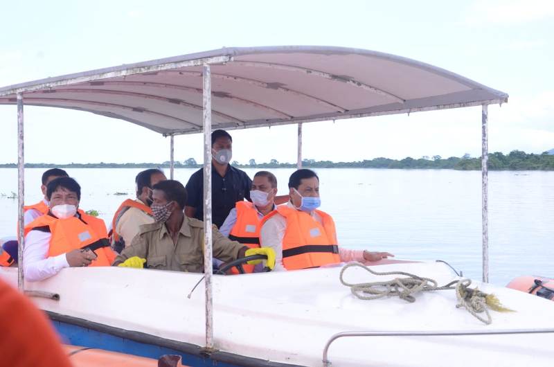 Assam CM visits flood-hit Kaziranga National Park