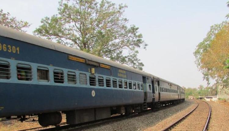 Four injured in blast in train in Varanasi 