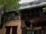 New Delhi: Fire breaks out in show factory 