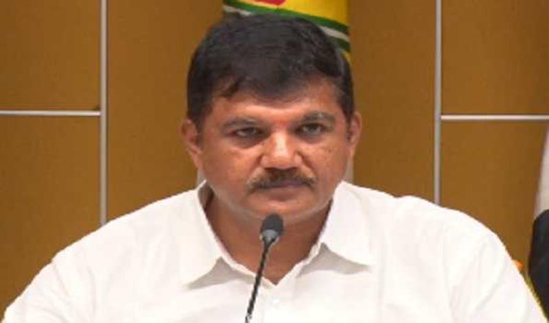 Andhra Pradesh: TDP senior leader Dhulipalla Narendra arrested
