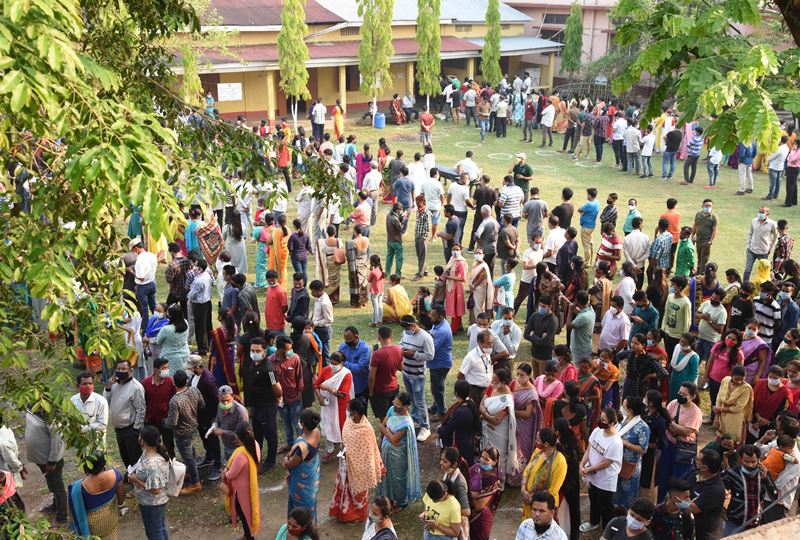 Polling across 4 states, one UT concludes with high turnout, Bengal sees sporadic incidents of violence
