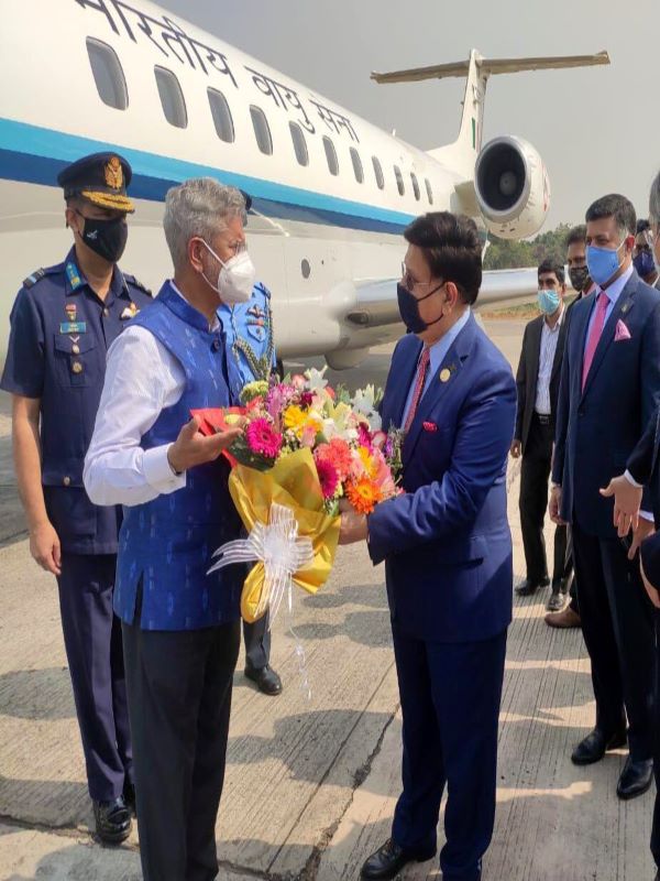 S Jaishankar arrives in Bangladesh