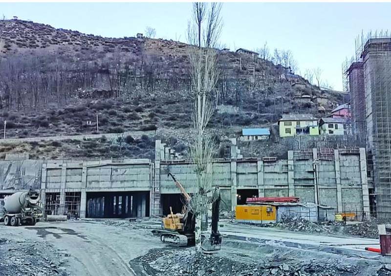 Jammu and Kashmir: 4-lane Qazigund-Banihal tunnel nears completion