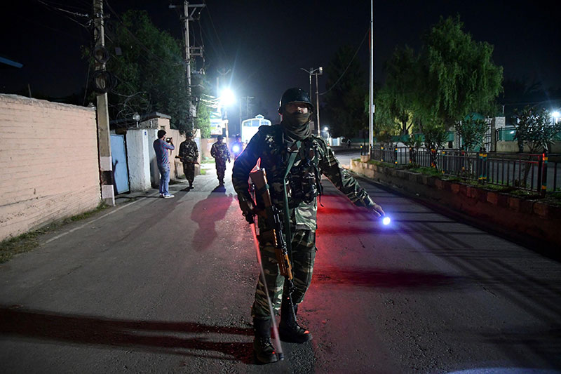 Jammu and Kashmir: Traffic policeman hurt as terrorists attack him in Srinagar