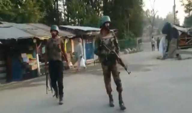 Jammu and Kashmir: Policeman injured in militant attack in Kulgam