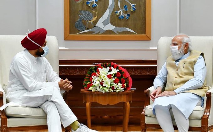Punjab CM Channi meets PM Modi, asks to repeal farm laws