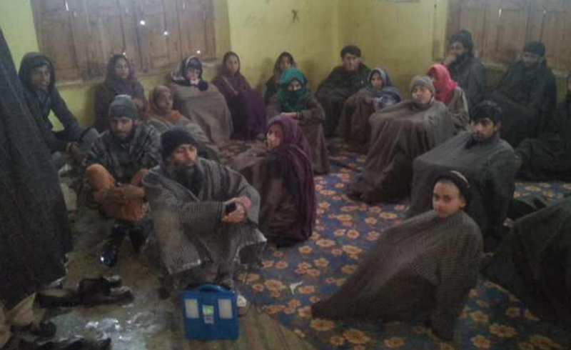 Jammu and Kashmir: Police rescues 22 families in Kulgam