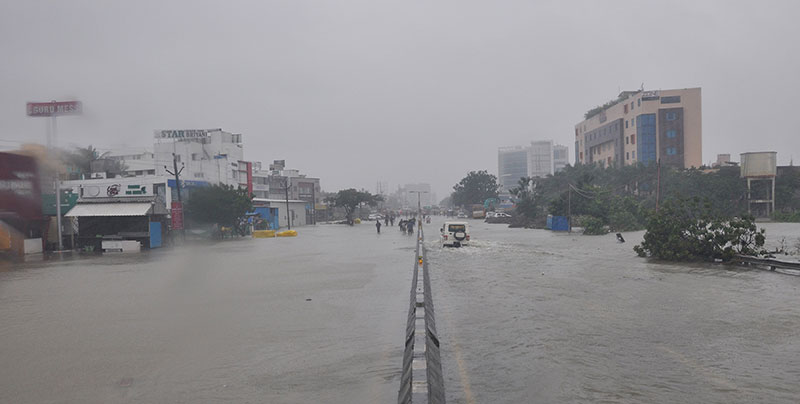 Heavy rains continue to batter Chennai, suburbs on Thursday