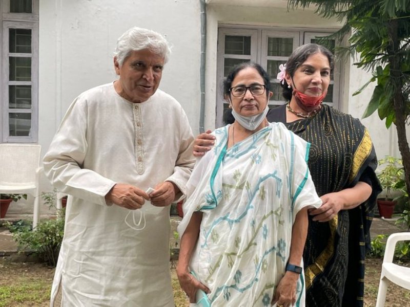 Javed Akhtar, Shabana Azmi meet Mamata Banerjee in Delhi