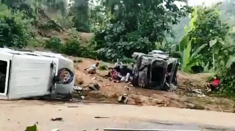 Several people including cops injured in fresh violence along Assam-Mizoram border