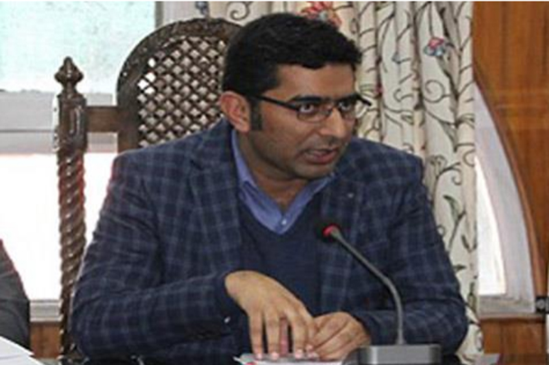 Restoration of essential services in full swing in Jammu and Kashmir's Srinagar city: Admin