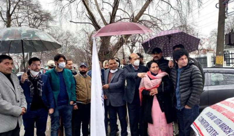Jammu and Kashmir:  Div Com flags-off DDC chairpersons for 2-day training programme