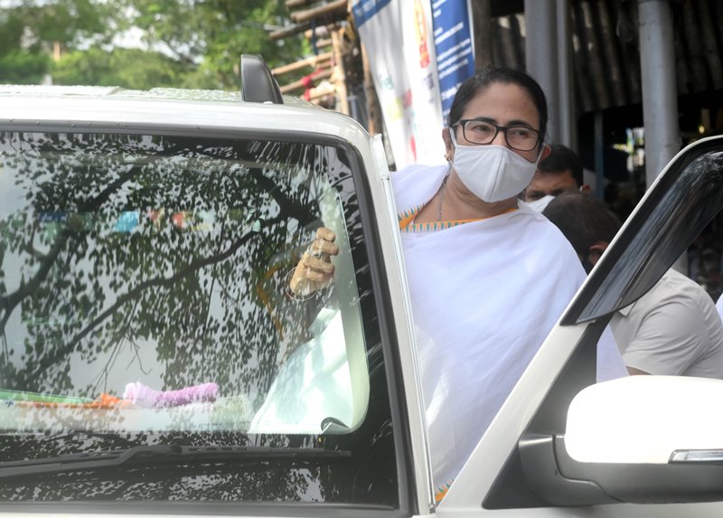 Bhabanipur bypoll result: Mamata takes comfortable lead in early rounds of counting