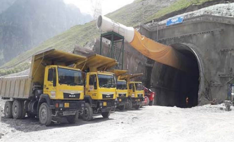 Work on Z-morh escape tunnelnearing completion: Jammu and Kashmir Govt 