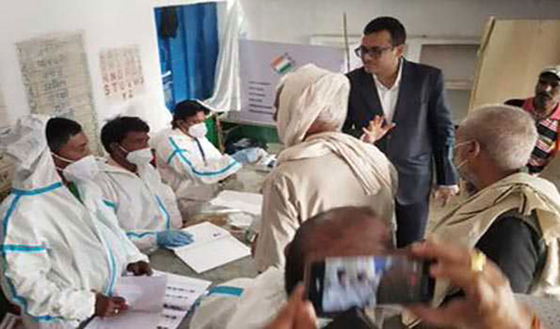 Madhya Pradesh bypolls: About 20 percent turnout in first four hours of polling