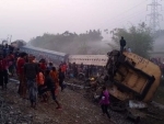 Bikaner-Guwahati Express derails in West Bengal, several feared dead