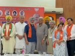 5 Congress, 2 Akali Dal leaders join BJP in Punjab