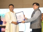 CREDAI Bengal felicitates Kolkata Mayor Firhad Hakim