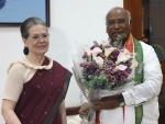 Gandhi loyalist Mallikarjun Kharge new non-Gandhi Congress chief after rare presidential polls