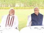 PM Modi calls on LK Advani on his birthday
