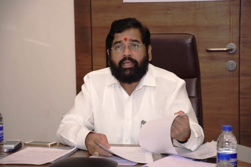 All parties should stand together in support of border residents: Eknath Shinde