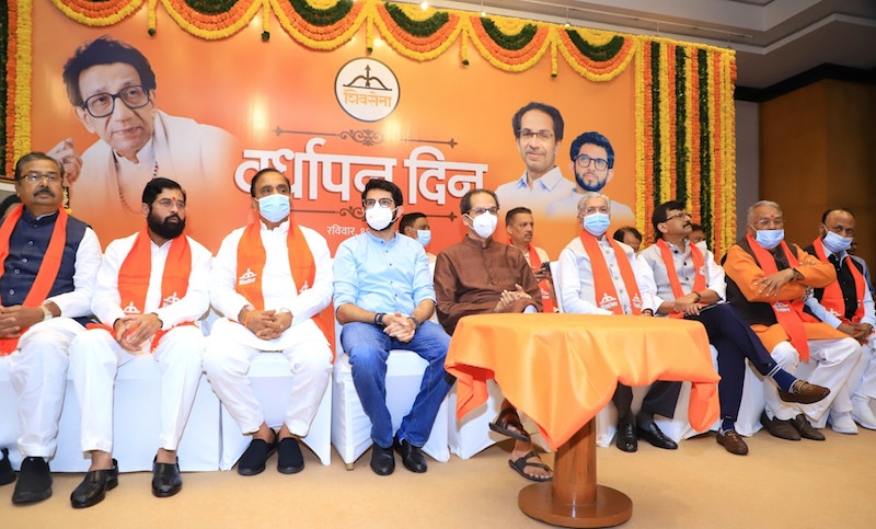Maharashtra Crisis: Shiv Sena top leader Eknath Shinde missing with several MLAs