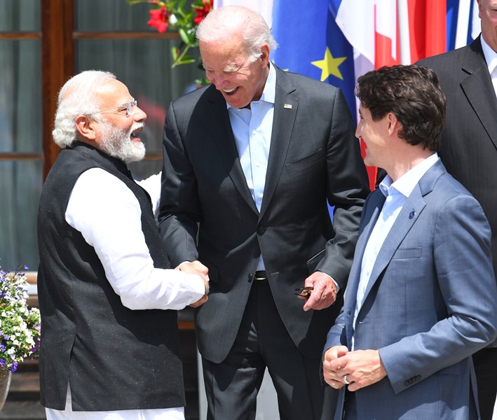 G7: Joe Biden walks up to Narendra Modi to greet him, video wins hearts