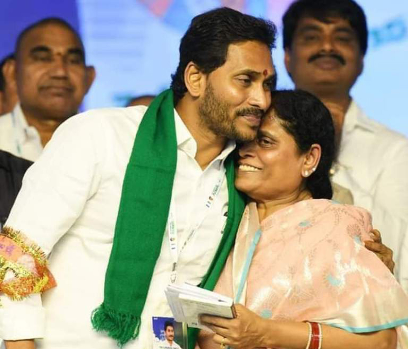 Jagan Mohan Reddy's mother Vijayamma quits YSR Congress party post