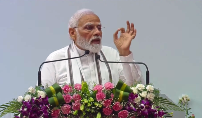 PM Modi inaugurates five projects, lays foundation for six others worth Rs. 31,400 crore in Chennai
