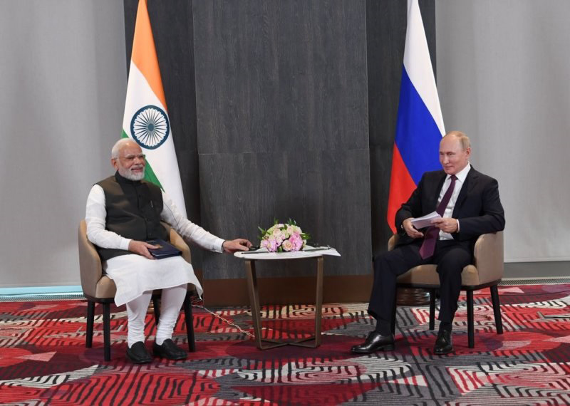 Narendra Modi with Vladimir Putin at SCO Summit in Samarkand | Image Credit: PIB