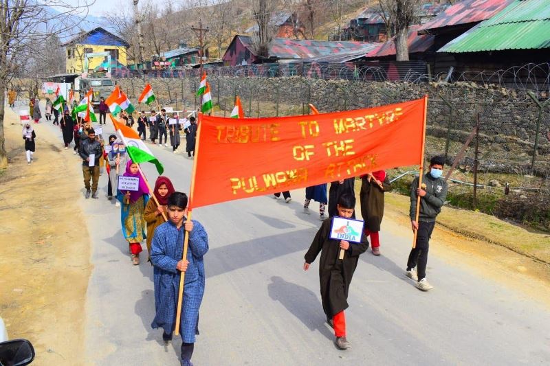 Jammu and Kashmir: Students take out rallies in Kupwara to pay tributes to Pulwama martys