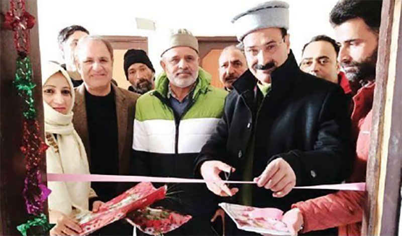 Kashmir: Dir Agriculture inaugurates AAS, Farm Machinery Bank in Bandipora