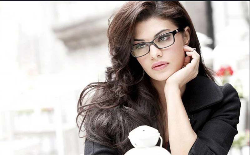 Jacqueline Fernandez questioned for 8hrs by Delhi Police in Rs 200 cr extortion case
