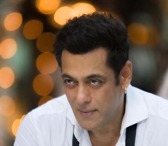 Bombay HC to hear afresh Salman Khan defamation plea