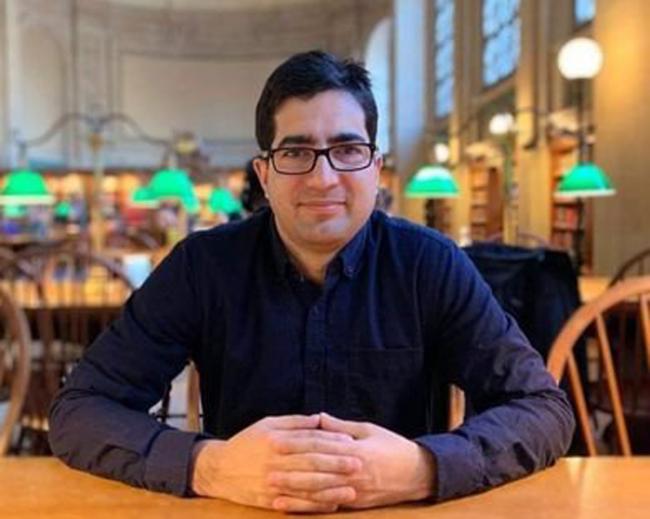 Rishi Sunak: Shah Faesal takes a dig at Pakistan, says only in India Muslims can rise to top
