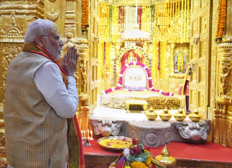PM Modi prays at Somnath Temple in poll-bound Gujarat