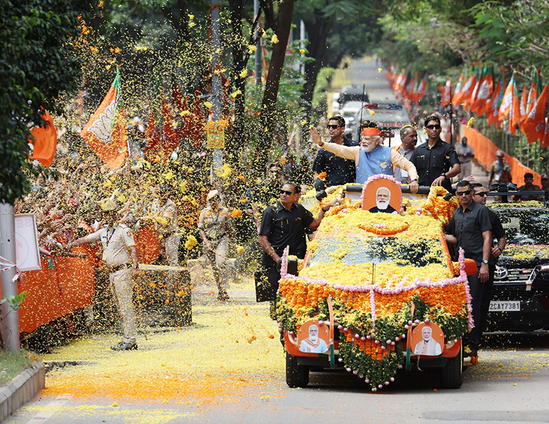'If only words could describe...': Modi 'bows' to Bengaluru people for cheering his mega roadshow