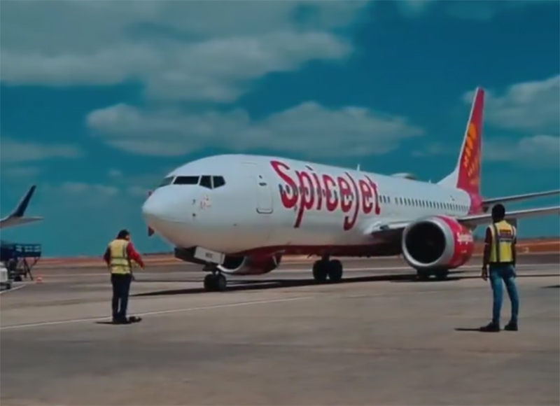 SpiceJet raises Captains' salary to Rs 7.5 lakh-a-month