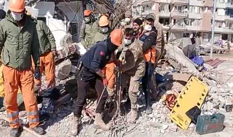 NDRF team rescues 8-yr-old girl from quake rubble in Turkey