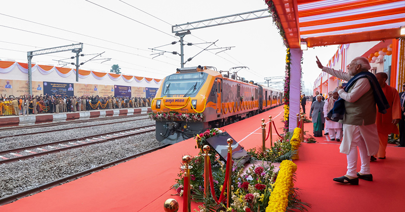Prime Minister flagging off new Amrit Bharat trains and Vande Bharat trains. in Ayodhya. (Photo Courtesy: PIB)