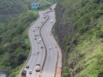 Three die in Mumbai-Pune Highway as tanker hits car, overturns