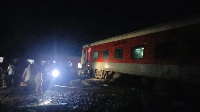 Bihar train accident: 4 killed, over 100 injured as North East Express derails in Buxar