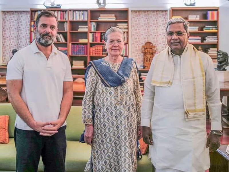 Karnataka CM Siddaramaiah meets Sonia Gandhi, Rahul Gandhi