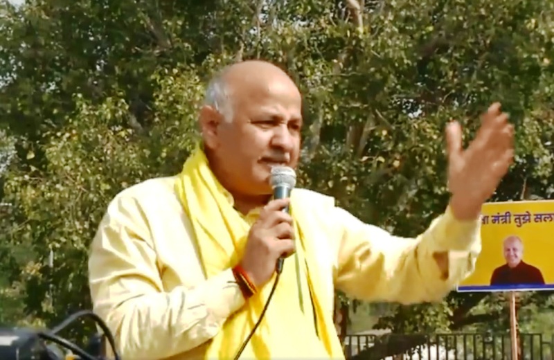 'You can't do this just because you are in Delhi': SC turns down Manish Sisodia's request on hearing against arrest